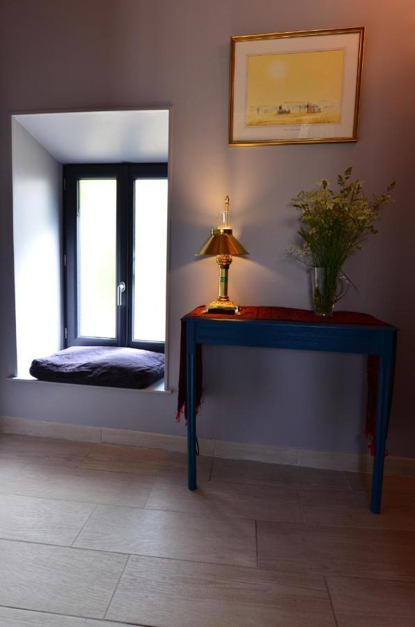 Chez Pique-Fesse Chambre D'Hote Saint-Martin-L'ars Exteriér fotografie