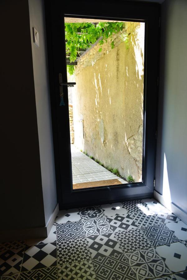 Chez Pique-Fesse Chambre D'Hote Saint-Martin-L'ars Exteriér fotografie